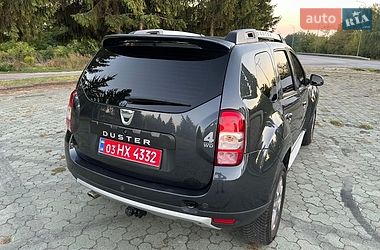 Позашляховик / Кросовер Dacia Duster 2014 в Дубні