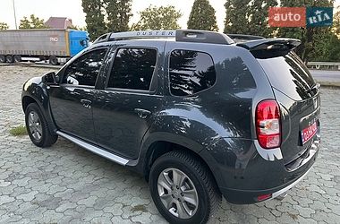 Позашляховик / Кросовер Dacia Duster 2014 в Дубні