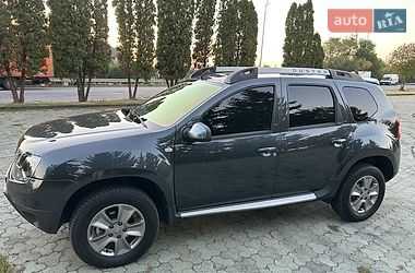 Позашляховик / Кросовер Dacia Duster 2014 в Дубні