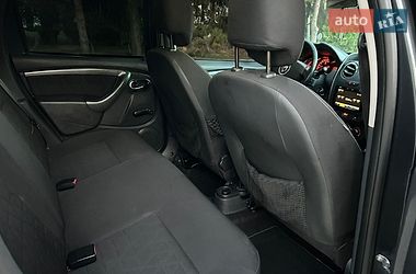 Позашляховик / Кросовер Dacia Duster 2014 в Дубні