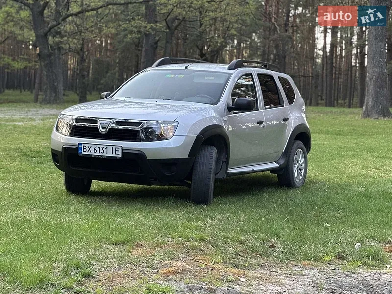 Dacia Duster 2011