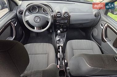 Внедорожник / Кроссовер Dacia Duster 2011 в Каменском