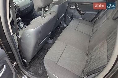 Внедорожник / Кроссовер Dacia Duster 2011 в Каменском