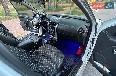 Позашляховик / Кросовер Dacia Duster 2011 в Чернігові фото 2 Позашляховик / Кросовер Dacia Duster 2011 в Чернігові