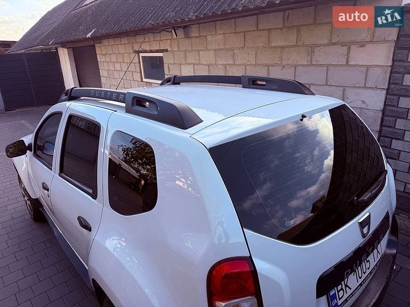Позашляховик / Кросовер Dacia Duster 2016 в Дубні