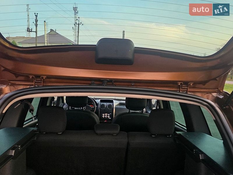Позашляховик / Кросовер Dacia Duster 2015 в Новоархангельську