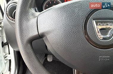 Внедорожник / Кроссовер Dacia Duster 2011 в Киеве фото 12 Внедорожник / Кроссовер Dacia Duster 2011 в Киеве