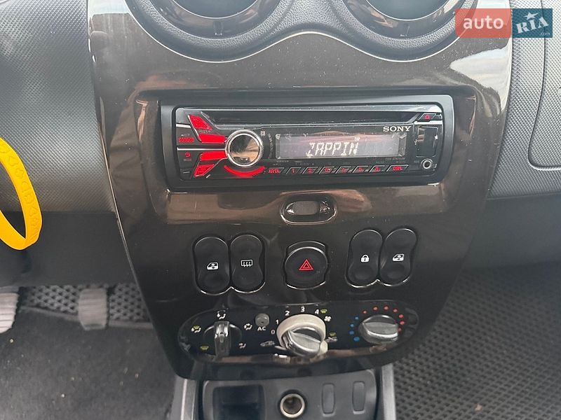 Внедорожник / Кроссовер Dacia Duster 2011 в Киеве фото 14 Внедорожник / Кроссовер Dacia Duster 2011 в Киеве