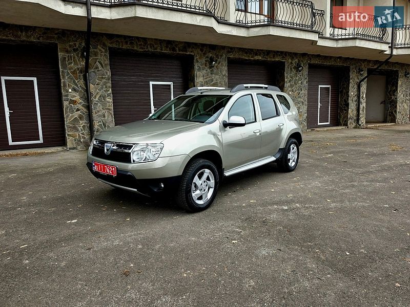Позашляховик / Кросовер Dacia Duster 2011 в Луцьку