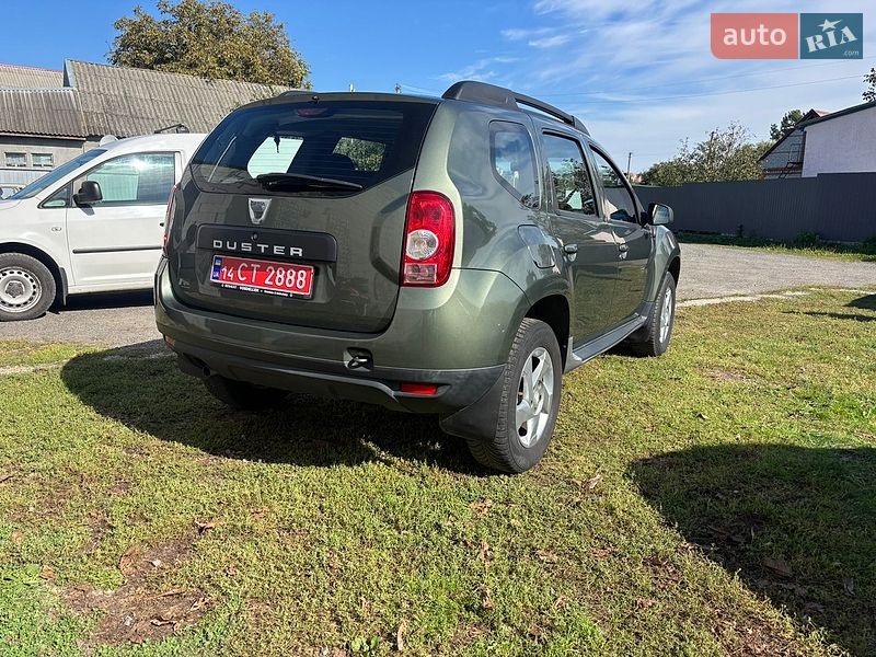 Позашляховик / Кросовер Dacia Duster 2013 в Миргороді