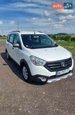 Мінівен Dacia Lodgy Stepway 2016 в Рівному