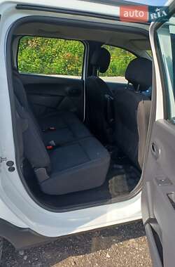 Минивэн Dacia Lodgy Stepway 2016 в 