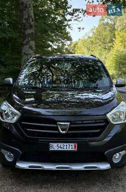 Минивэн Dacia Lodgy Stepway 2016 в Ровно