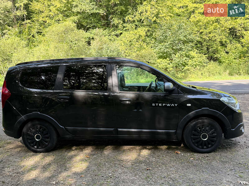 Минивэн Dacia Lodgy Stepway 2016 в Стрые фото 3 Минивэн Dacia Lodgy Stepway 2016 в Стрые