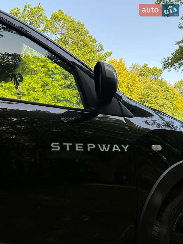 Минивэн Dacia Lodgy Stepway 2016 в Стрые фото 55 Минивэн Dacia Lodgy Stepway 2016 в Стрые