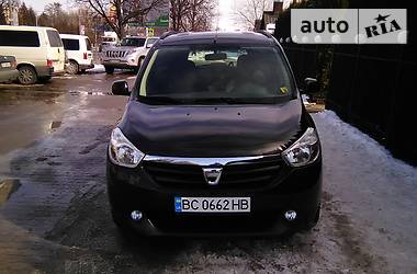 Универсал Dacia Lodgy 2013 в Львове