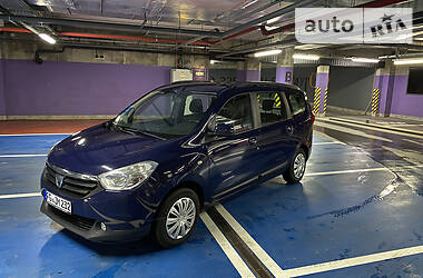 Dacia Lodgy 2013