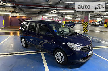 Мінівен Dacia Lodgy 2013 в 