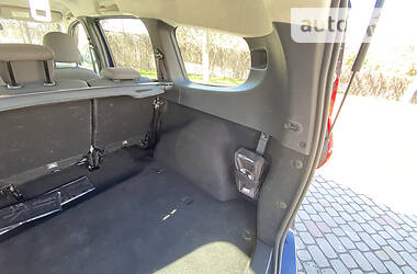 Мінівен Dacia Lodgy 2013 в 
