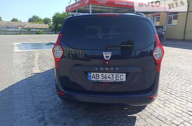 Минивэн Dacia Lodgy 2012 в Ильинцах