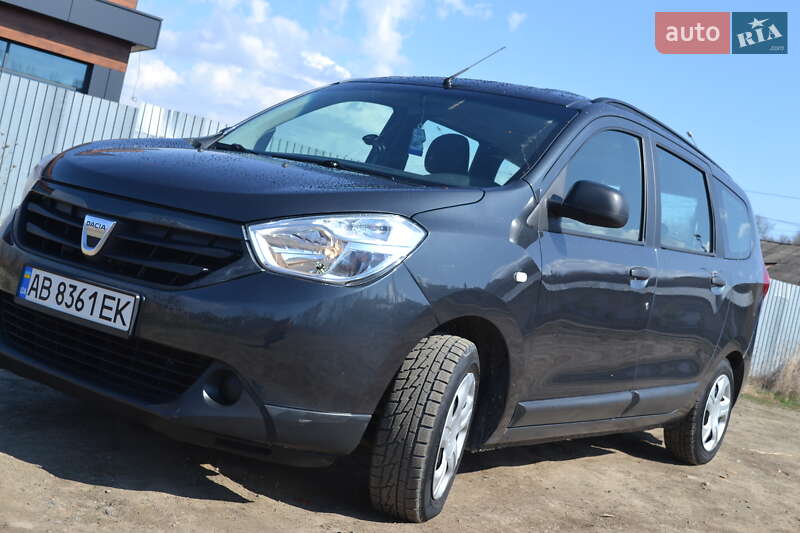 Универсал Dacia Lodgy 2013 в Виннице