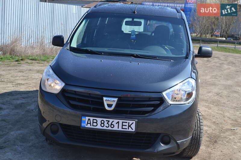 Универсал Dacia Lodgy 2013 в Виннице