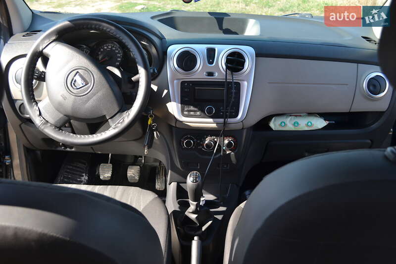 Универсал Dacia Lodgy 2013 в Виннице