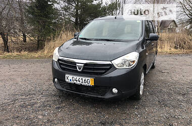 Dacia Lodgy 2013