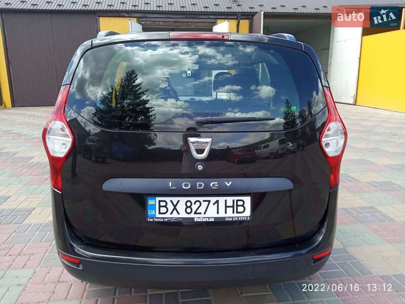 Універсал Dacia Lodgy 2013 в Ізяславі