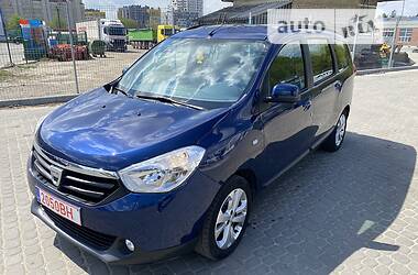 Минивэн Dacia Lodgy 2016 в 
