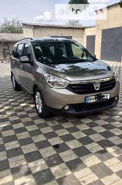 Dacia Lodgy 2015