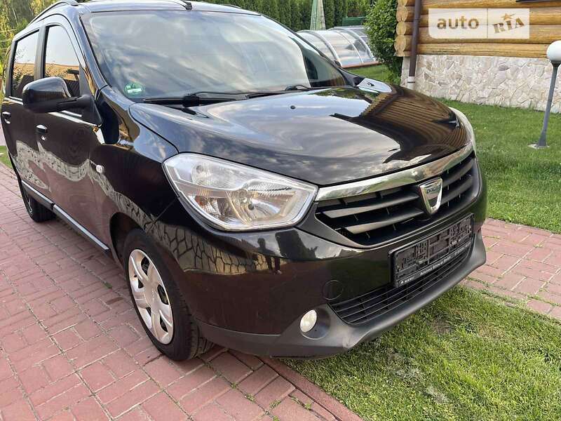 Мінівен Dacia Lodgy 2014 в 