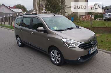 Dacia Lodgy 2012