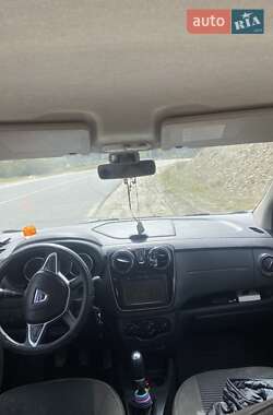 Минивэн Dacia Lodgy 2012 в Львове