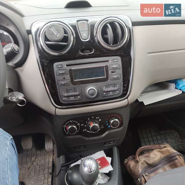 Мінівен Dacia Lodgy 2012 в Черкасах