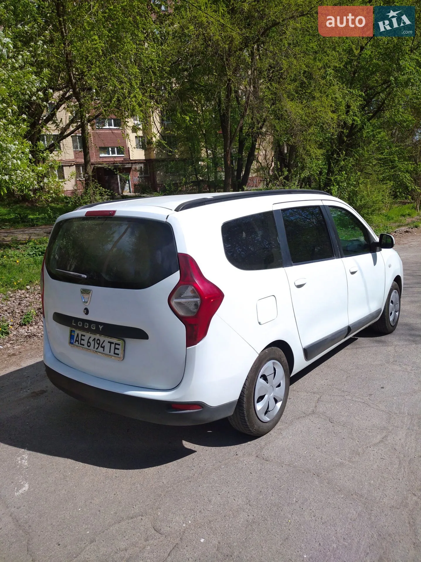 2016 Dacia Lodgy - мініатюра 7