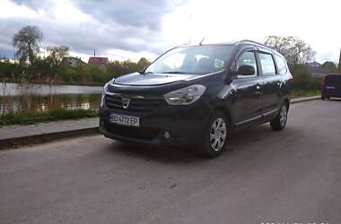 Минивэн Dacia Lodgy 2013 в Шумске