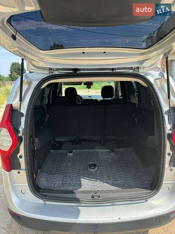 Минивэн Dacia Lodgy 2013 в Самборе