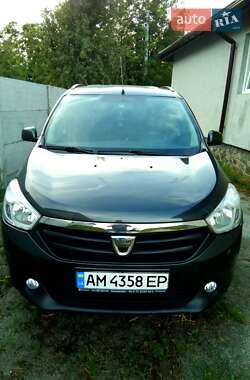 Dacia Lodgy 2013 Dacia Lodgy 2013