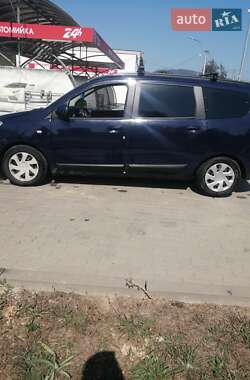 Минивэн Dacia Lodgy 2013 в 