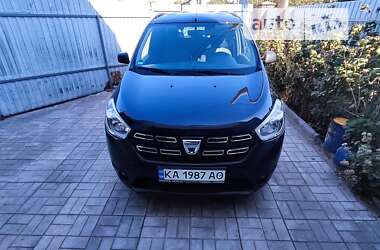 Минивэн Dacia Lodgy 2017 в Киеве