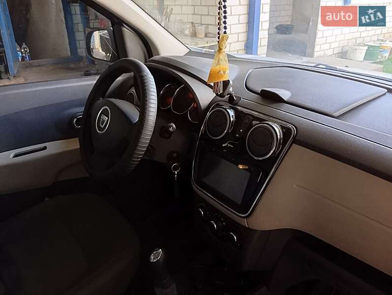 Минивэн Dacia Lodgy 2013 в Черкассах