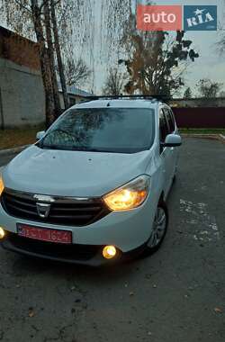 Мінівен Dacia Lodgy 2012 в Рівному