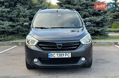 Мінівен Dacia Lodgy 2012 в Львові