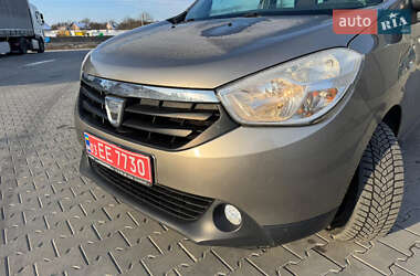 Минивэн Dacia Lodgy 2013 в Киеве