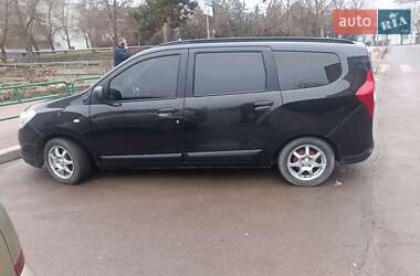 Минивэн Dacia Lodgy 2013 в 