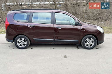Минивэн Dacia Lodgy 2016 в 
