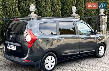 Минивэн Dacia Lodgy 2012 в 