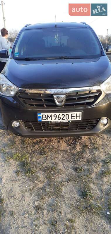 Минивэн Dacia Lodgy 2013 в Тростянце