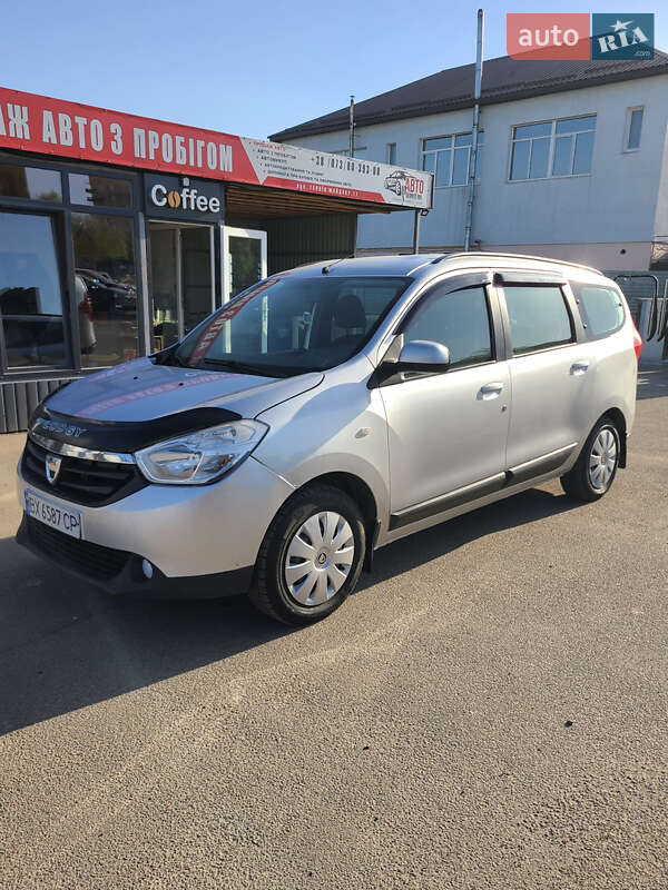 Мінівен Dacia Lodgy 2013 в 